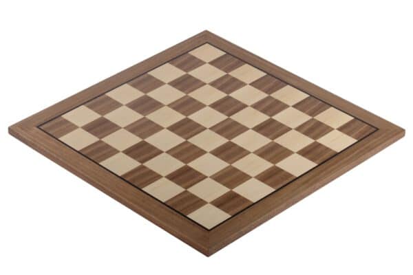 Houten schaakbord Walnoot 52 x 52 cm met zwarte streep (zonder coördinaten) Veld 55 mm - Maat 6