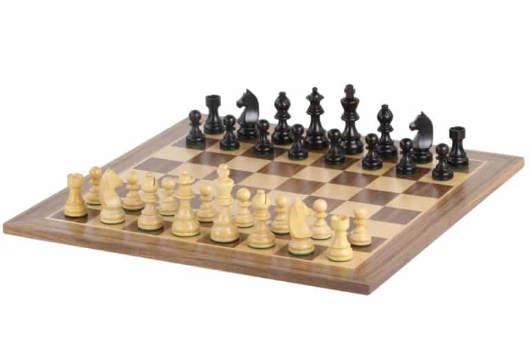 Midden Aarde Schaakset 47x47cm - Prachtig Schaakbord Voor Uren Speelplezier