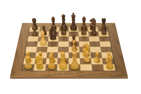 DGT Walnut Board with Indices with pieces